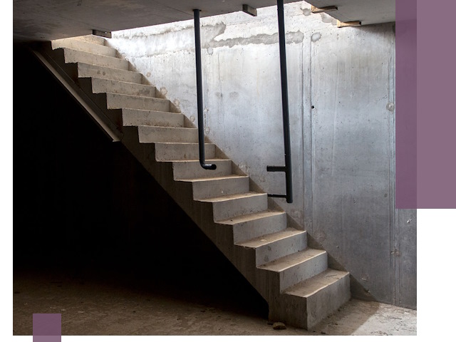 Изготовление и монтаж лестниц в подвале в Губкине