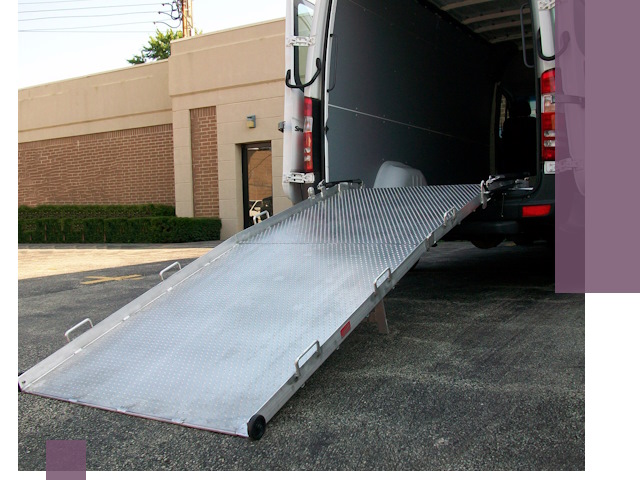 Мобильные пандусы в Губкине — производство, монтаж и аренда