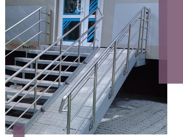 Пандус на крыльцо под ключ в Губкине: монтаж и изготовление