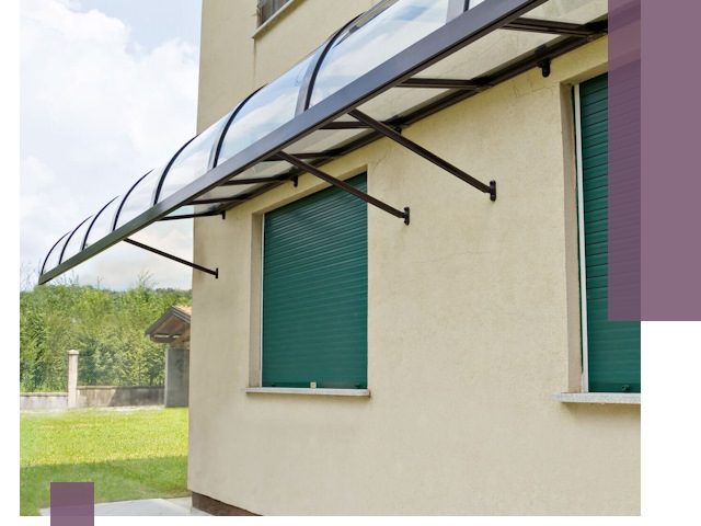 Козырьки над окнами в Губкине — изготовление и монтаж по выгоде