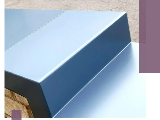 Крышки на парапет в Губкине: изготовление и монтаж под ключ